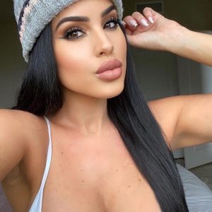Cherche plan cul torride à Cannes Nina - rencontre-Milf-Cannes